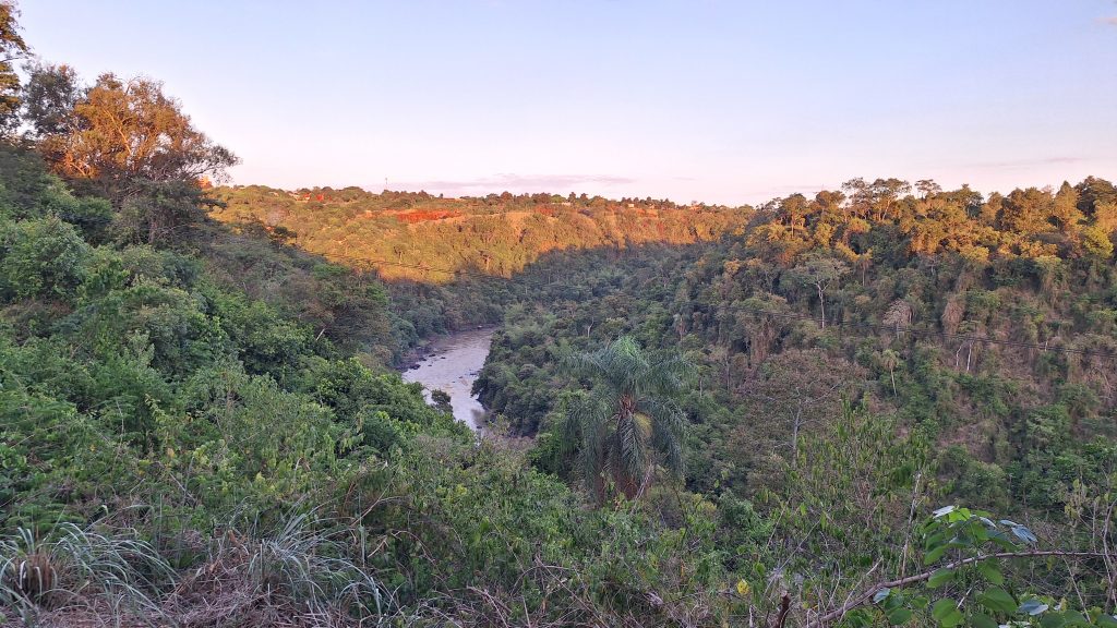 Saltos del Monday