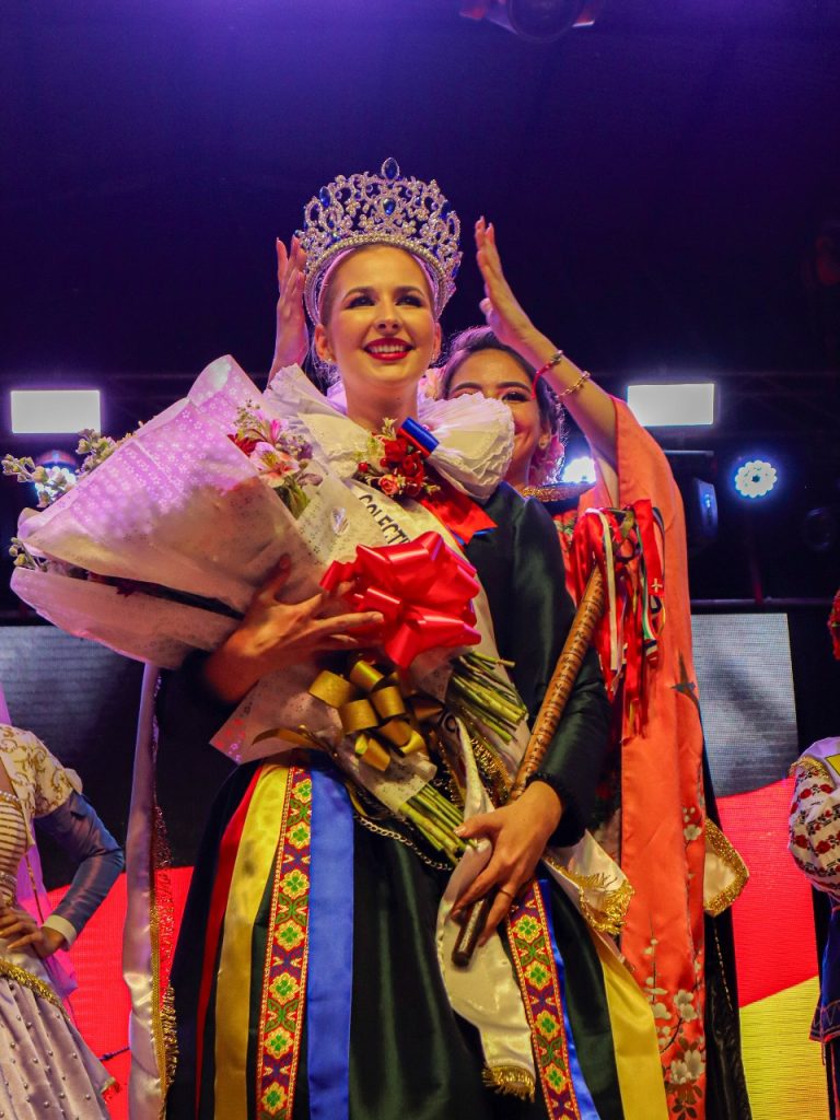 Fiesta Nacional de las Colectividades